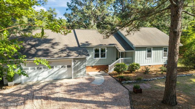 106 Juniper Court, West End, NC 27376