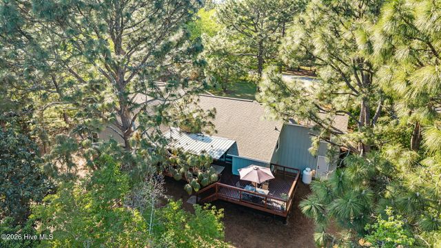 106 Juniper Court, West End, NC 27376