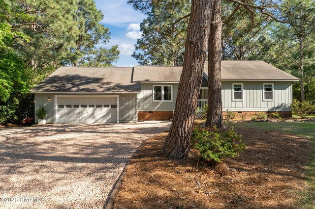 106 Juniper Court, West End, NC 27376