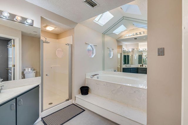 2343 Grand Oaks Lane, Panama City Beach, FL 32408