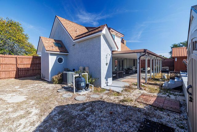 2343 Grand Oaks Lane, Panama City Beach, FL 32408