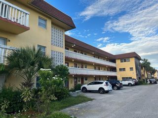 251 NE 187TH Street 825, Miami, FL 33179