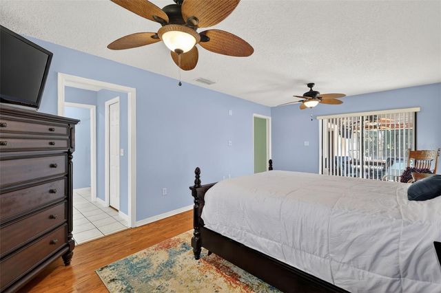 32239 WOLF BRANCH LANE, Sorrento, FL 32776