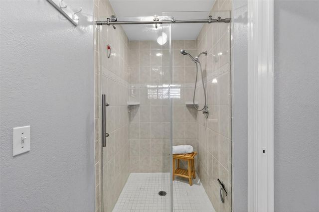 32239 WOLF BRANCH LANE, Sorrento, FL 32776