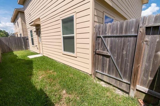 2438 Gibbs Bend Court, Houston, TX 77073