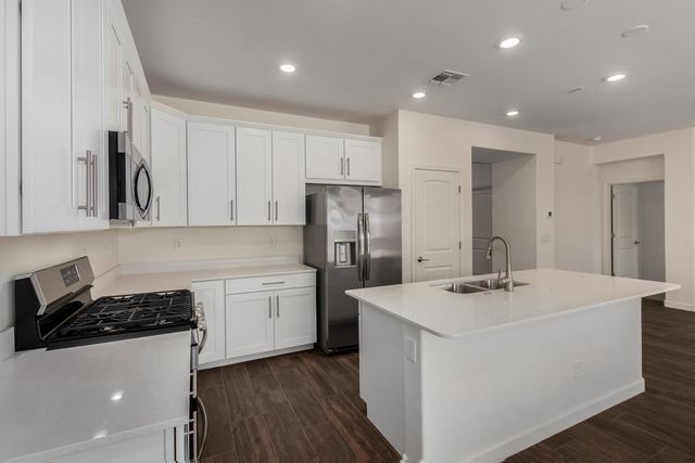 20396 W Brittlewood Avenue, Buckeye, AZ 85396