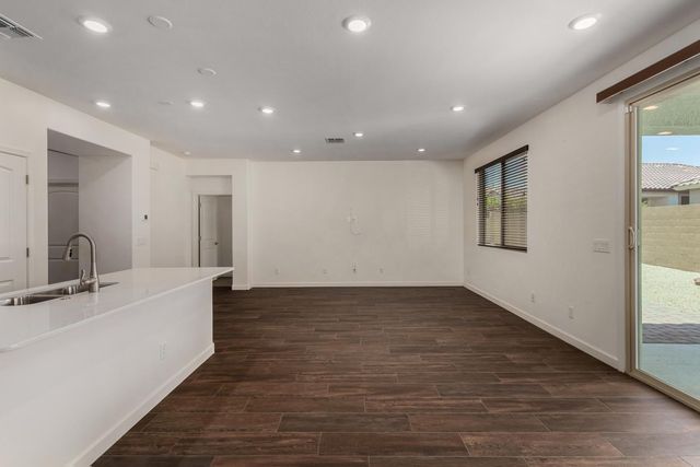 20396 W Brittlewood Avenue, Buckeye, AZ 85396