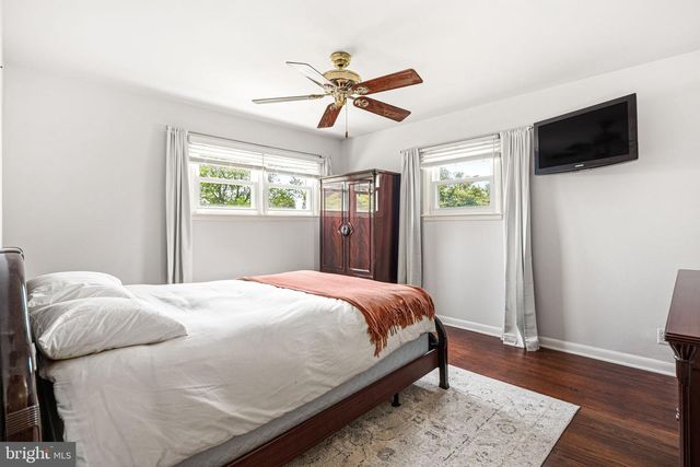 282 HENRY AVE, Warminster, PA 18974