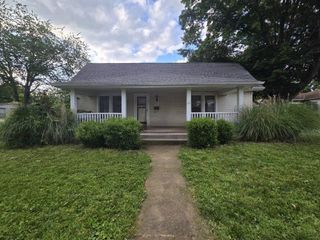 807 W Liberty Street, Farmington, MO 63640