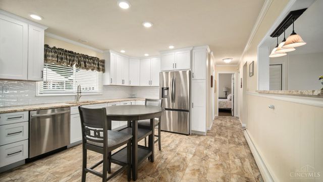 13738 St Rt 41, West Union, OH 45693