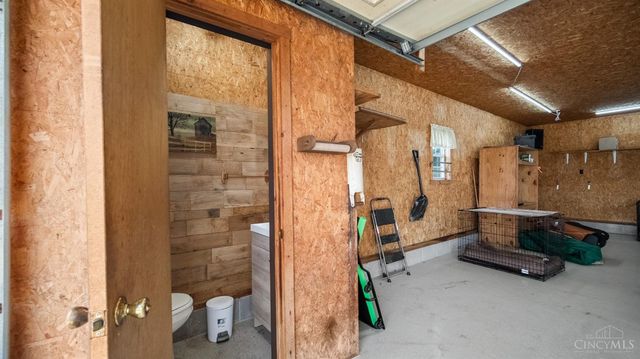 13738 St Rt 41, West Union, OH 45693
