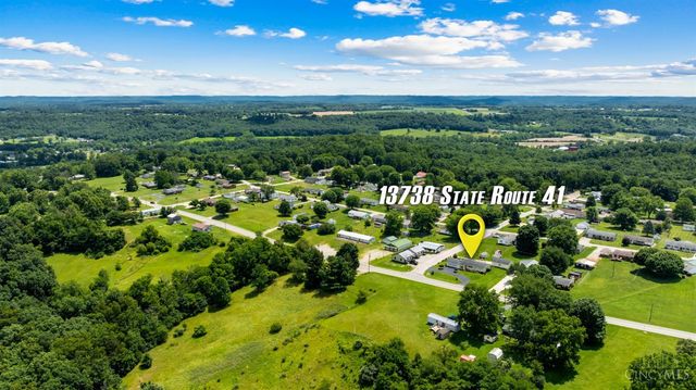13738 St Rt 41, West Union, OH 45693