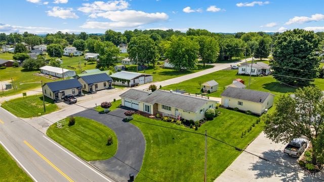 13738 St Rt 41, West Union, OH 45693