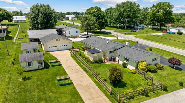 13738 St Rt 41, West Union, OH 45693