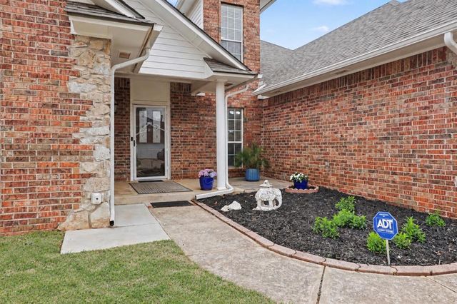2509 Kingsley Lane, Oklahoma City, OK 73128