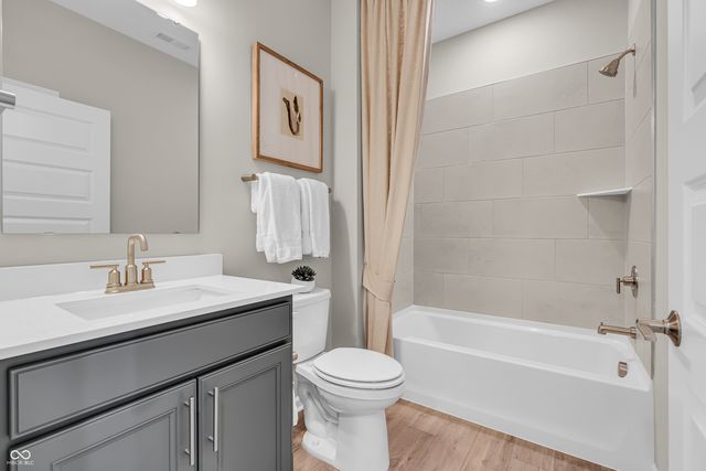 3129 Bellflower Drive, Greenwood, IN 46143