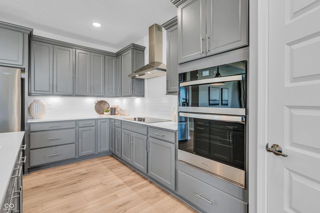 3129 Bellflower Drive, Greenwood, IN 46143