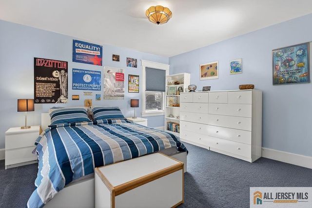 37 N 7th Avenue, Highland Park, NJ 08904