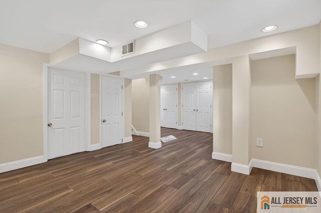 37 N 7th Avenue, Highland Park, NJ 08904