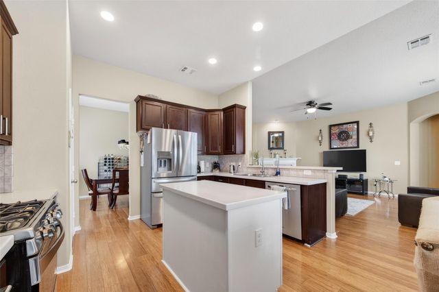 9507 Bending Willow Lane, Houston, TX 77064