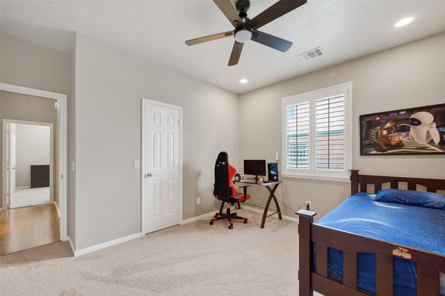 9507 Bending Willow Lane, Houston, TX 77064
