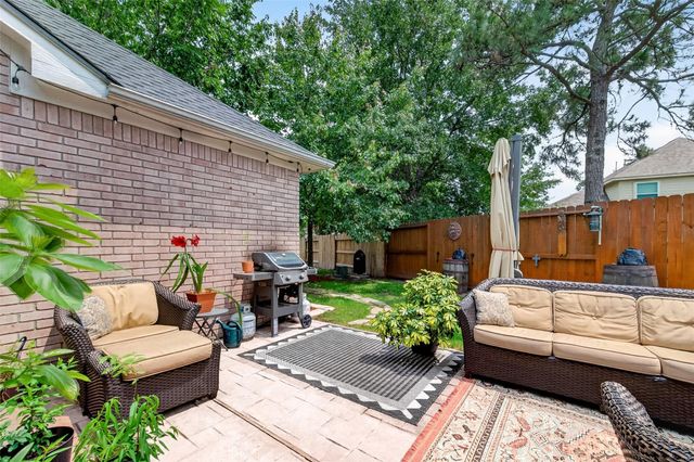 9507 Bending Willow Lane, Houston, TX 77064