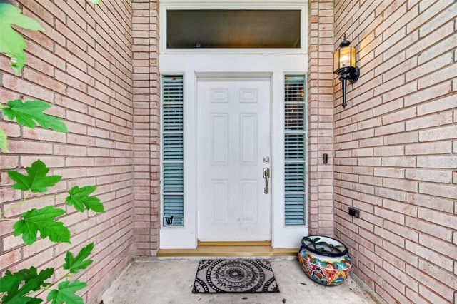 9507 Bending Willow Lane, Houston, TX 77064
