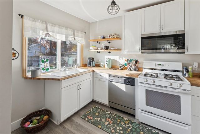 2245 Morton Avenue, Muskegon, MI 49441