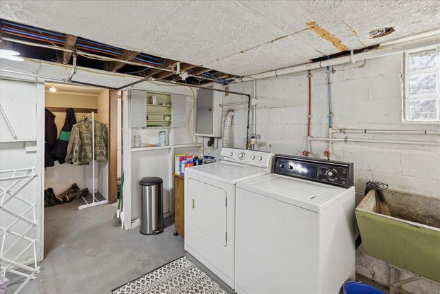 2245 Morton Avenue, Muskegon, MI 49441