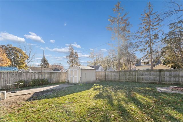 2245 Morton Avenue, Muskegon, MI 49441