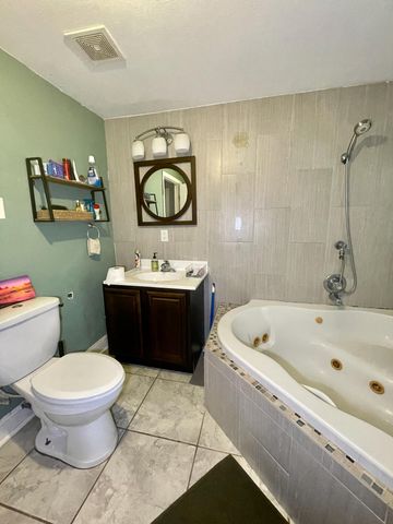 786 9th Avenue, Crestview, FL 32536