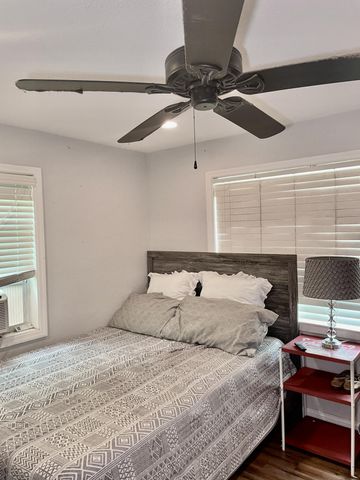 786 9th Avenue, Crestview, FL 32536