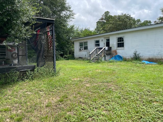 786 9th Avenue, Crestview, FL 32536