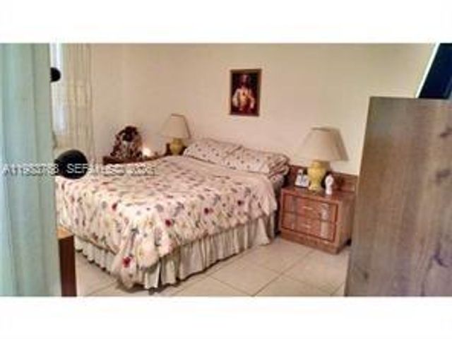 9320 Fontainebleau Blvd 109, Miami, FL 33172