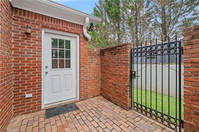 618 Manor Way, Cartersville, GA 30120