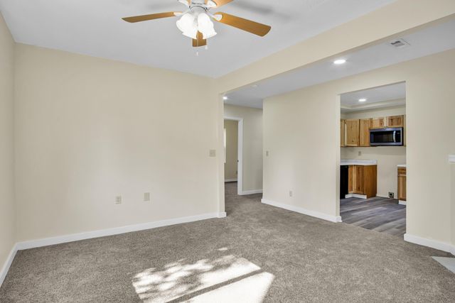 707 North College Avenue, Republic, MO 65738