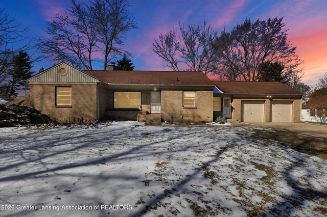 12293 W Greenfield Road, Lansing, MI 48917