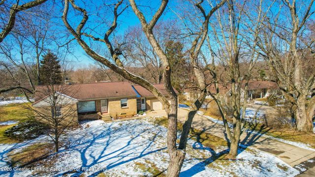 12293 W Greenfield Road, Lansing, MI 48917