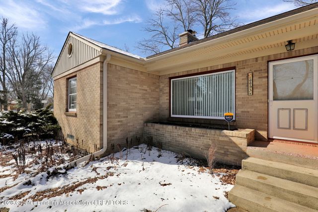 12293 W Greenfield Road, Lansing, MI 48917