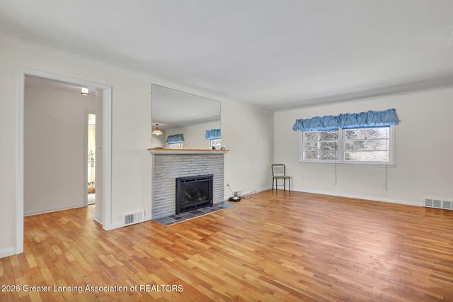 12293 W Greenfield Road, Lansing, MI 48917