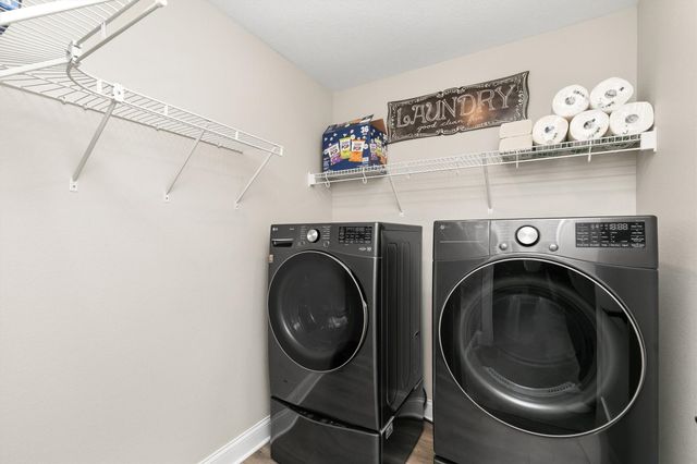 14143 Wilden Drive, Urbandale, IA 50323