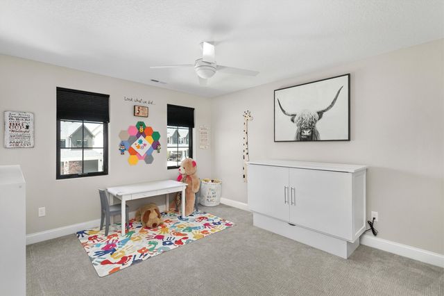 14143 Wilden Drive, Urbandale, IA 50323