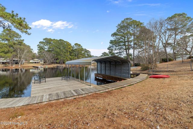 188 Sleepy Creek Drive, Dudley, NC 28333