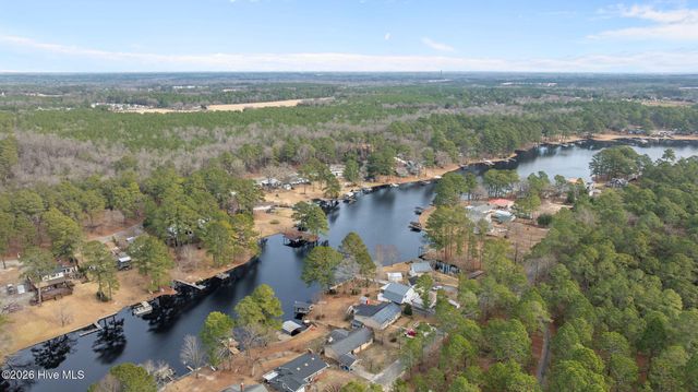 188 Sleepy Creek Drive, Dudley, NC 28333