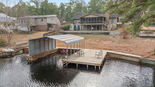 188 Sleepy Creek Drive, Dudley, NC 28333