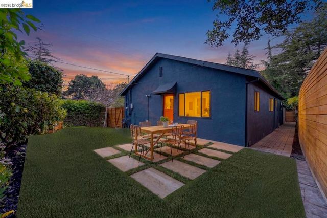 1776 Brandon Street, Oakland, CA 94611