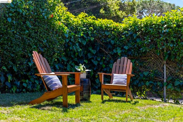 1776 Brandon Street, Oakland, CA 94611