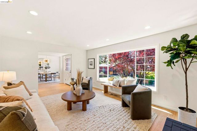 1776 Brandon Street, Oakland, CA 94611