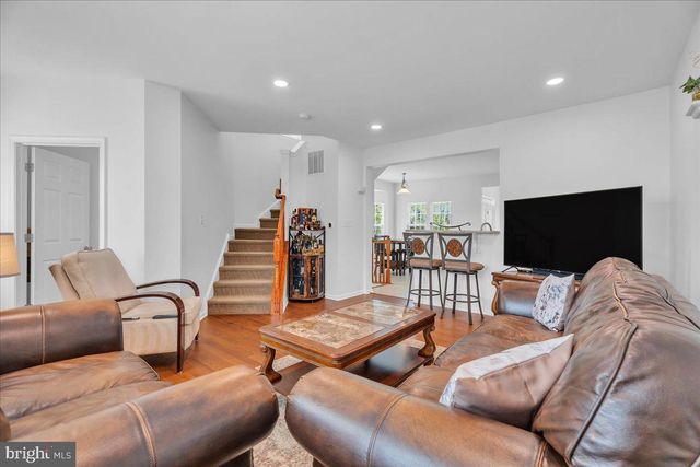 344 CRISTAUDO CT, Mount Royal, NJ 08061