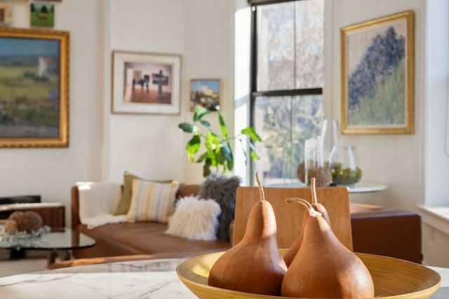 12 Worcester Square 3, Boston, MA 02118